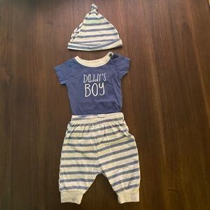 0-3 months Daddy’s Boy Outfit/hat